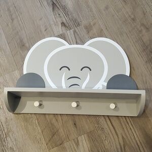 Elephant Wall Shelf with 3 Hooks
